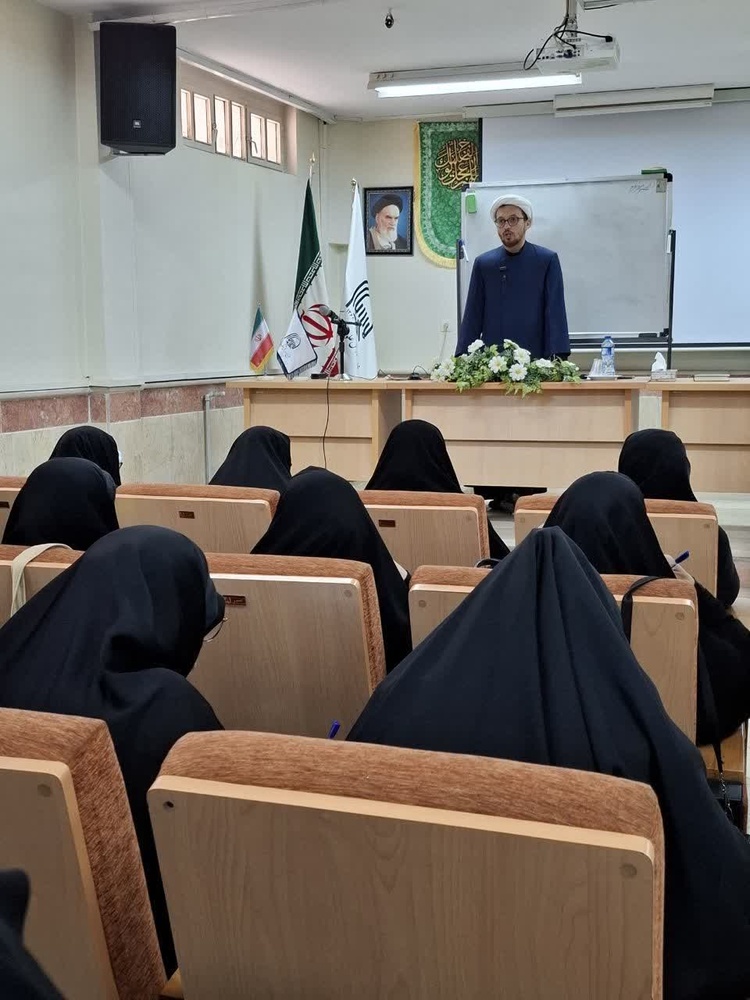 برگزاری کارگاه «محتوای مقاومت در فضای مجازی» در مجتمع آموزش علوم اسلامی کوثر