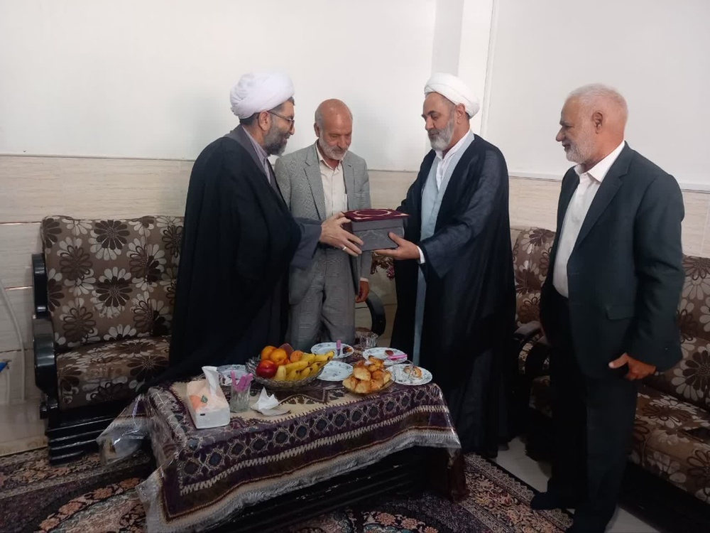 تقدیر از امام جمعه شهر رفسنجان