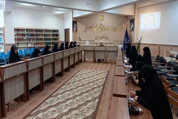 بهرهگیری از علوم قرآنی لازمه مدیریت پیچیدگیهای جامعه است