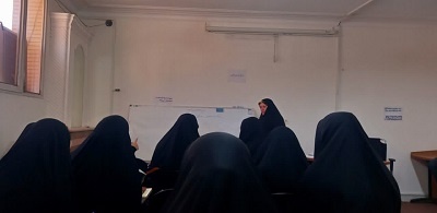 برگزاری کارگاه داستاننویسی در مدرسه علمیه صالحات قم