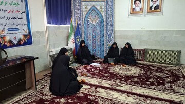 تصاویر/ بازدید مدیر حوزه علمیه خواهران استان مرکزی از مدرسه علمیه مهدیه خنداب