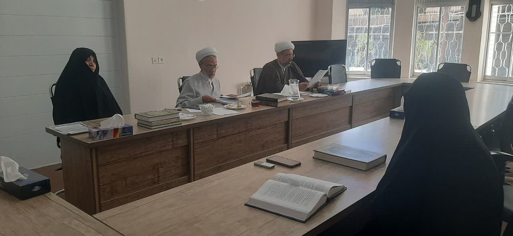 مصاحبه داوطلبین مقطع سطح چهار حوزه علمیه کرمان برگزار شد