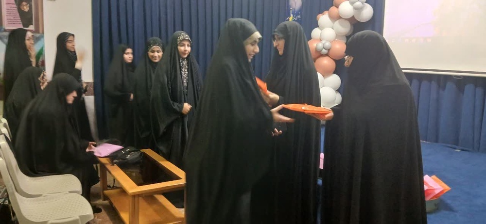 آغاز دوره «اربعین تعالی» ویژه طلاب جدیدالورود در قروه