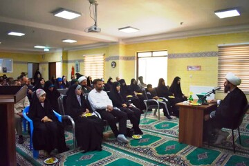 تصاویر/ افتتاحیه دوره اربعین تعالی در مدرسه علمیه ریحانه النبی(س) اراک