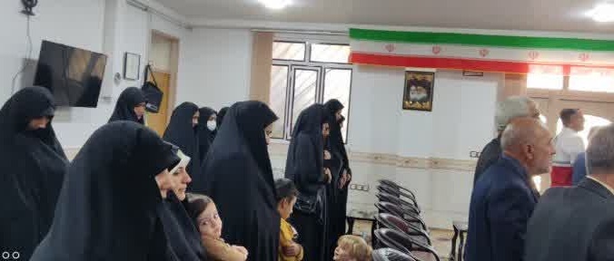 برگزاری آیین افتتاحیه سال تحصیلی جدید در مدرسه علمیه زینب کبری (س) ماهنشان 