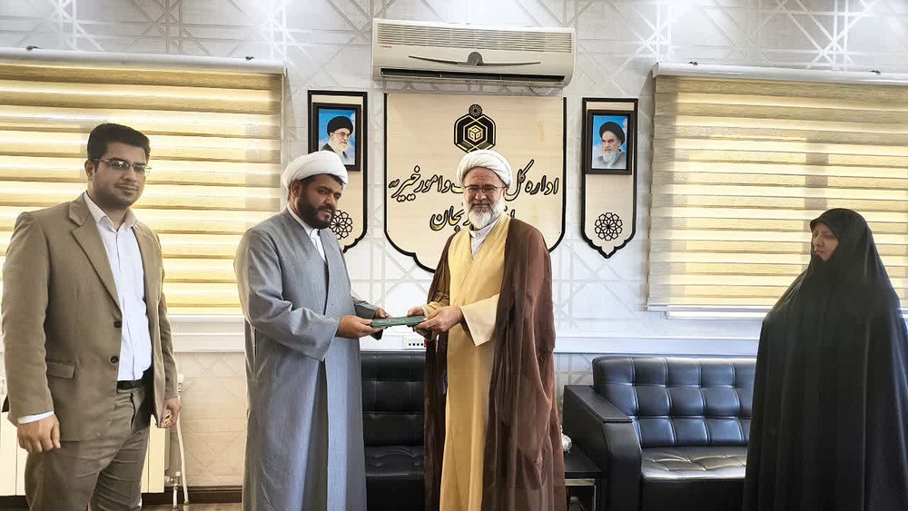 دیدار مدیر حوزه علمیه خواهران زنجان با مدیرکل اوقاف و امور خیریه این استان