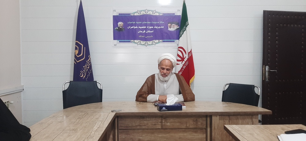 زندگی امام خمینی(ره) و رهبر معظم تجسم خطبه متقین است