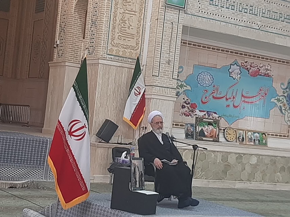 آغاز سال تحصیلی مدارس علمیه میبد با حضور آیتالله اعرافی