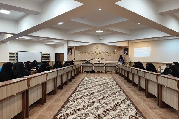 جنگ دشمن با کشورهای مسلمان بر سر اعتقادات است نه مسایل دیگر