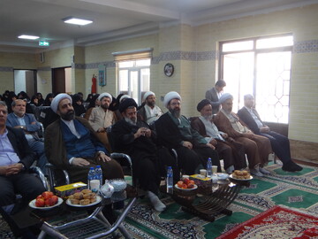 تصاویر/افتتاحیه سال تحصیلی با حضور مدیر حوزه های علمیه خواهران کشور در اراک