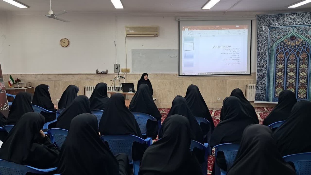 برگزاری نشست «مدیریت زمان» در مدرسه علمیه اردکان