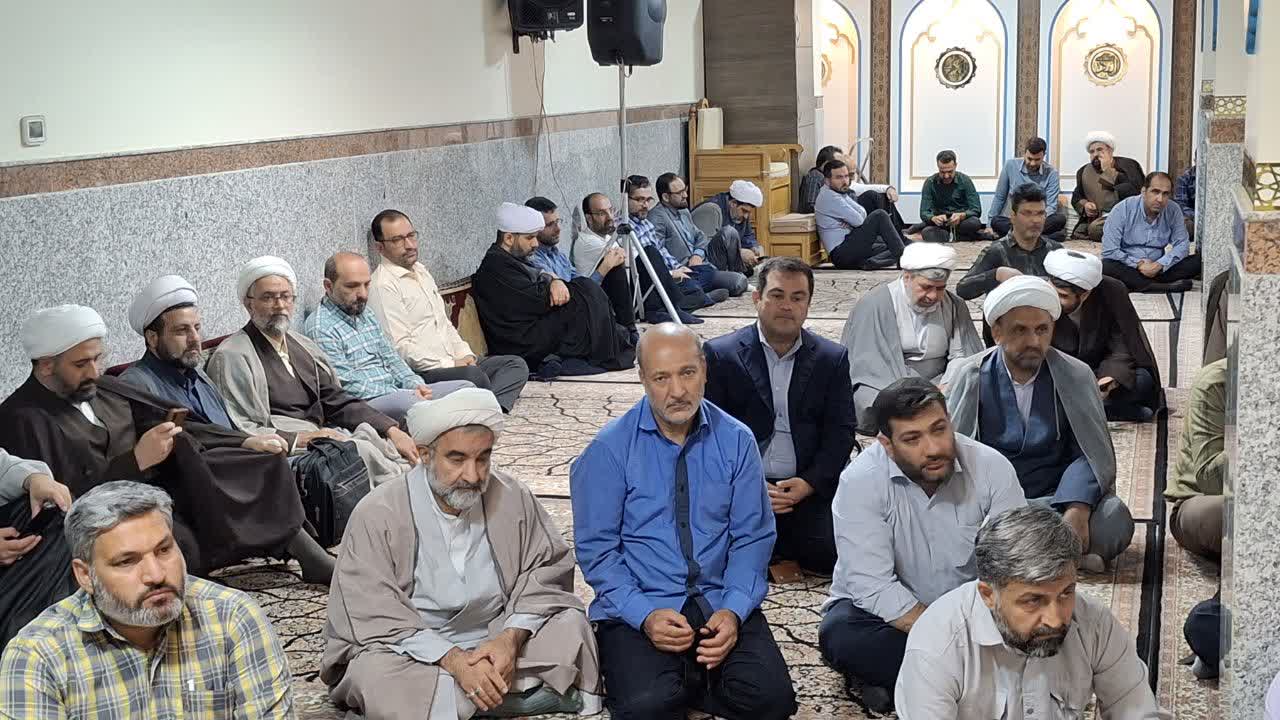 مسیر جامعه ایمانی از «چالش» میگذرد/ مادران شهید؛ پرچمدار الگوی زنان