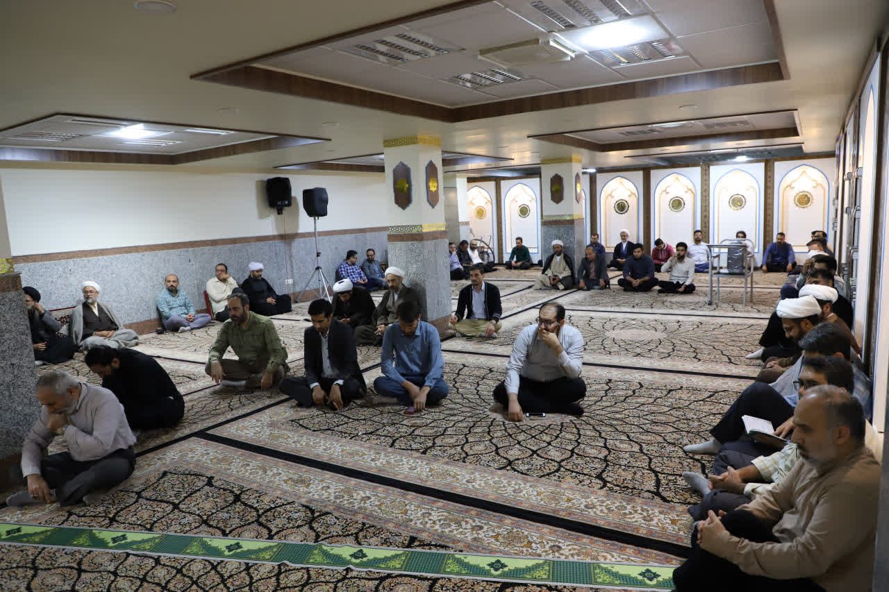 مسیر جامعه ایمانی از «چالش» می‌گذرد/ مادران شهید؛ پرچمدار الگوی زنان