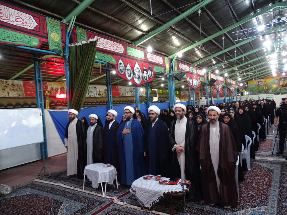 تلاش ما تجلیل از بزرگان تبلیغ در زمان حیاتشان است