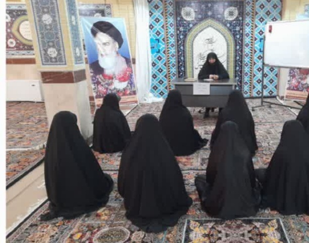 خودسازی محور جلسه اخلاق طلاب در کامیاران