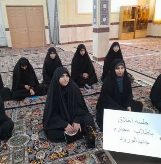 خودسازی محور جلسه اخلاق طلاب در کامیاران