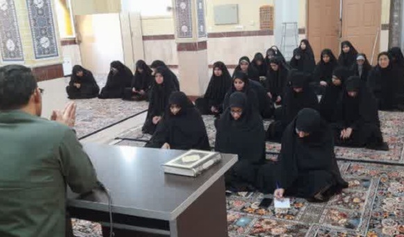 جهاد تبیین وظیفه امروز طلاب است