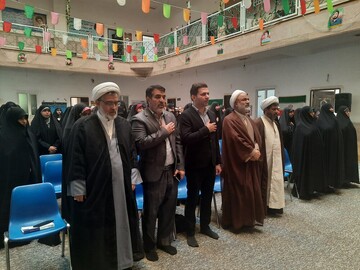 تصاویر/ همگامی علم و ایثار در مدرسه علمیه خواهران برازجان