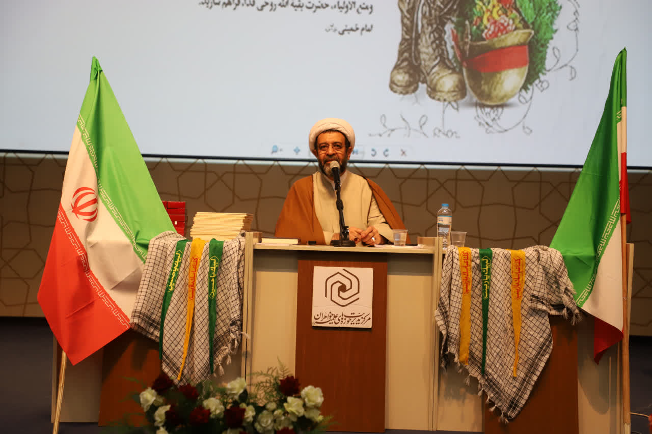 رزمندگانی که به دلگرمی بانوان راهی جبهه شدند/ مکانیسم ماشه در برابر انقلاب اسلامی، کار به جایی نخواهد برد