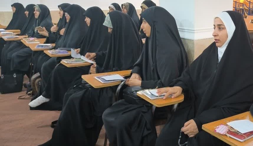 پایداری ملت در برابر اتحاد ابرقدرت‌ها، ناگفته‌های جنگ هشت سال دفاع مقدس است