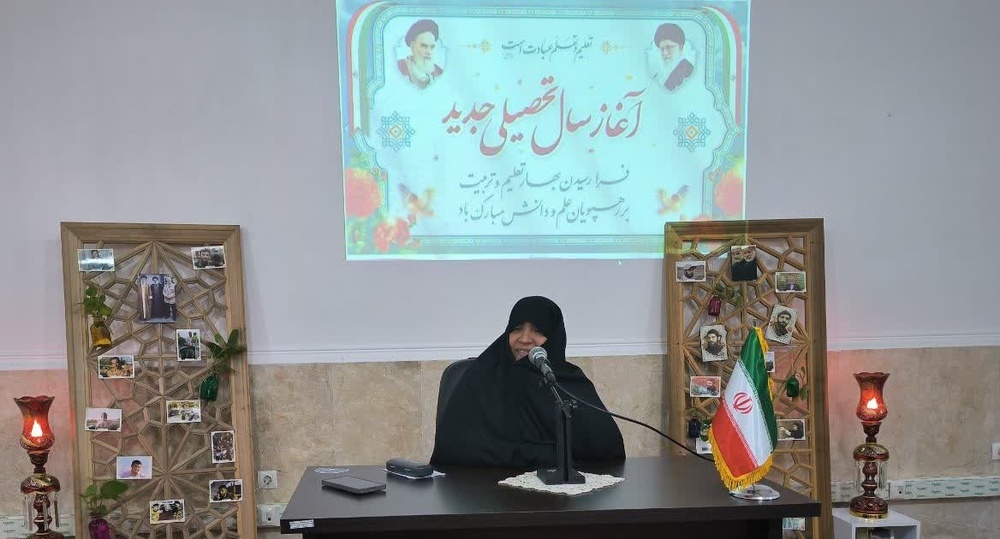 حوزه سنگر اخلاق و معنویت است