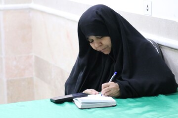 تصاویر/ برگزاری اولین سالگرد شهادت سیدحسن نصرالله در حوزه علمیه خواهران استان بوشهر