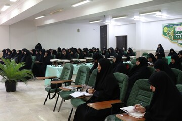 تصاویر/ برگزاری اولین سالگرد شهادت سیدحسن نصرالله در حوزه علمیه خواهران استان بوشهر