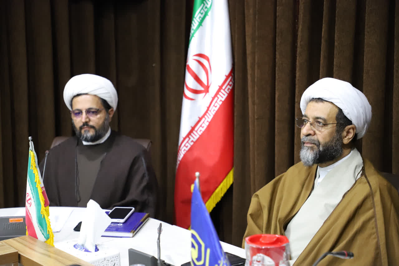 علم بدون عمل فایدهای ندارد/ مسیر سربلندی در امتحان الهی از طهارت نفس میگذرد