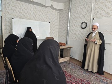 مدرسه علمیه ریحانه الرسول(س) یزد، مقصد تازه بازدیدهای سرزده مدیر حوزه علمیه خواهران استان یزد+تصاویر