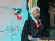 ملت ایران عزتمندی خود را مدیون شهداست