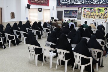 تصاویر/ اولین جلسه درس آیت الله صفایی بوشهری در حوزه علمیه خواهران بوشهر