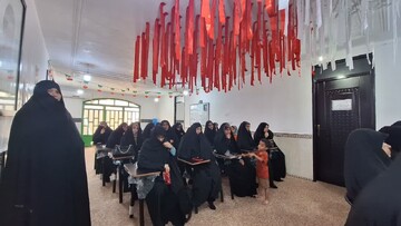 نشست بصیرتی در مدرسه حضرت زینب س دیلم به روایت تصاویر