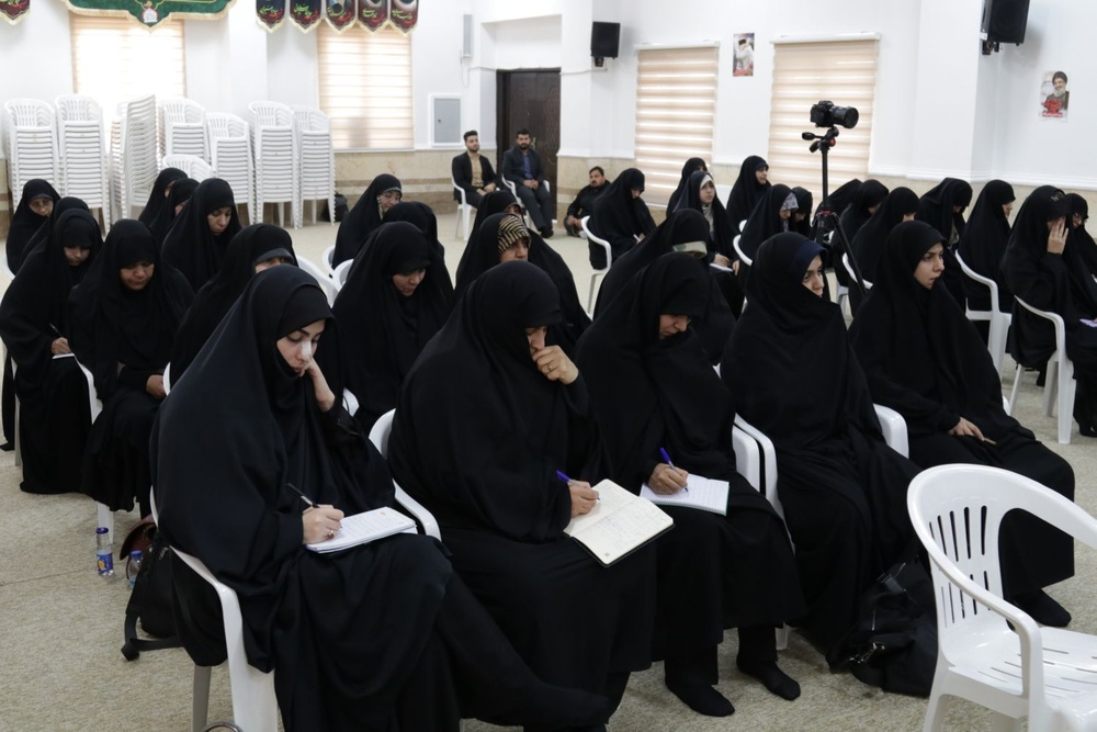 برگزاری اولین جلسه درس خارج در حوزه علمیه خواهران استان بوشهر