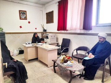 تصاویر/ بازدید رئیس اداره مطالعات و تربیتی حوزه های علمیه خواهران از پیش‌دبستانی وابسته به مدرسه علمیه فاطمه الزهرا(س)ساوه