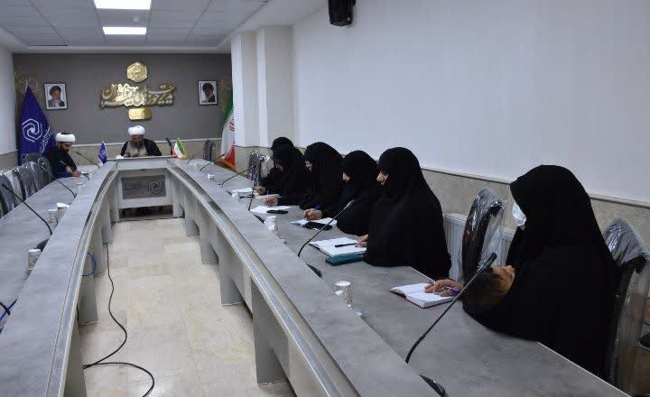 برگزاری اجلاس معاونین آموزش حوزه های علمیه خواهران کردستان