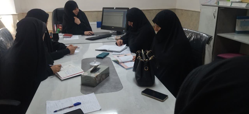 برگزاری اجلاس معاونین آموزش حوزه های علمیه خواهران کردستان