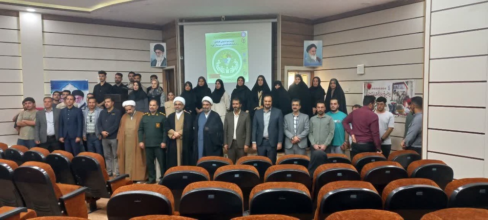 برگزاری نشست هم‌اندیشی حوزه و دانشگاه در قروه 