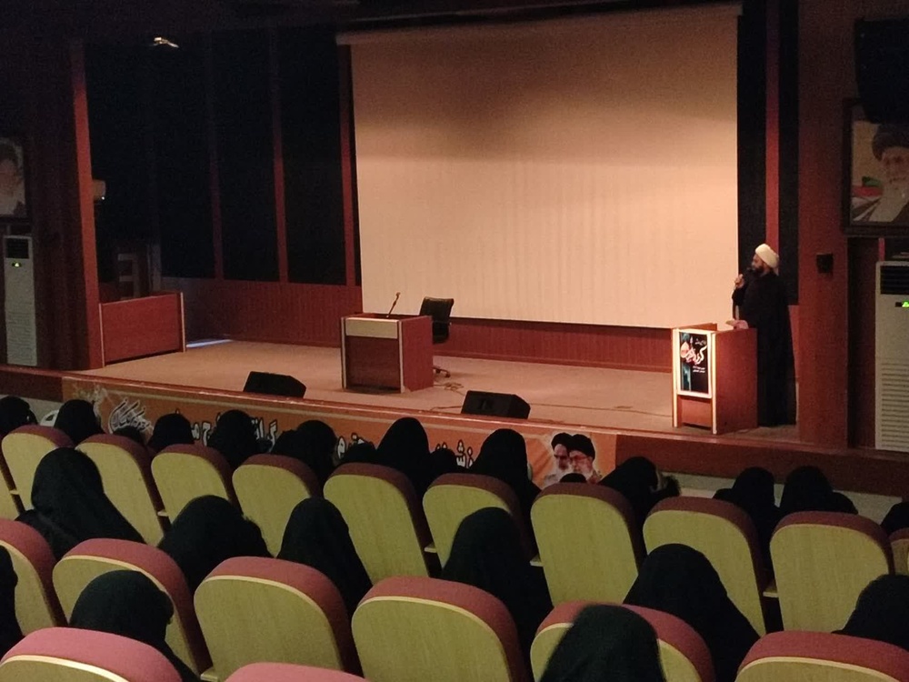 تبیین مقام علمی و شفاعتی حضرت فاطمه معصومه سلام‌الله‌علیها