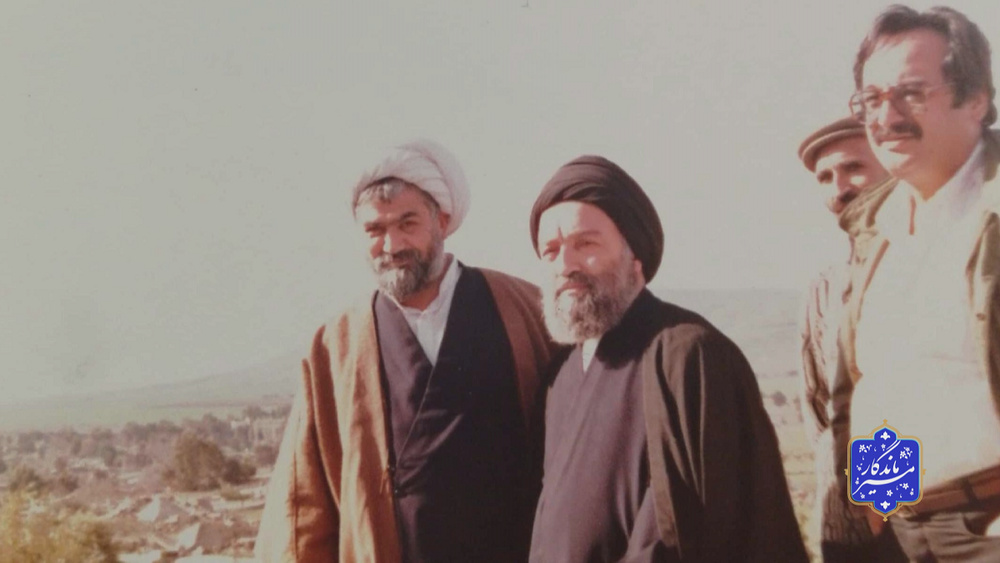 اخلاص و تعادل در ارتباط با مردم از اصول رفتاری آیت الله نعیم‌آبادی بود+ تصاویر