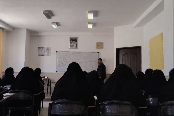 برگزاری دوره «اربعین تعالی» ویژه طلاب جدیدالورود مدرسه علمیه معصومیه شیراز 