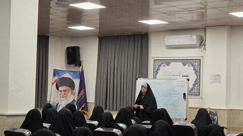 نشست گام هایی به سوی آرامش