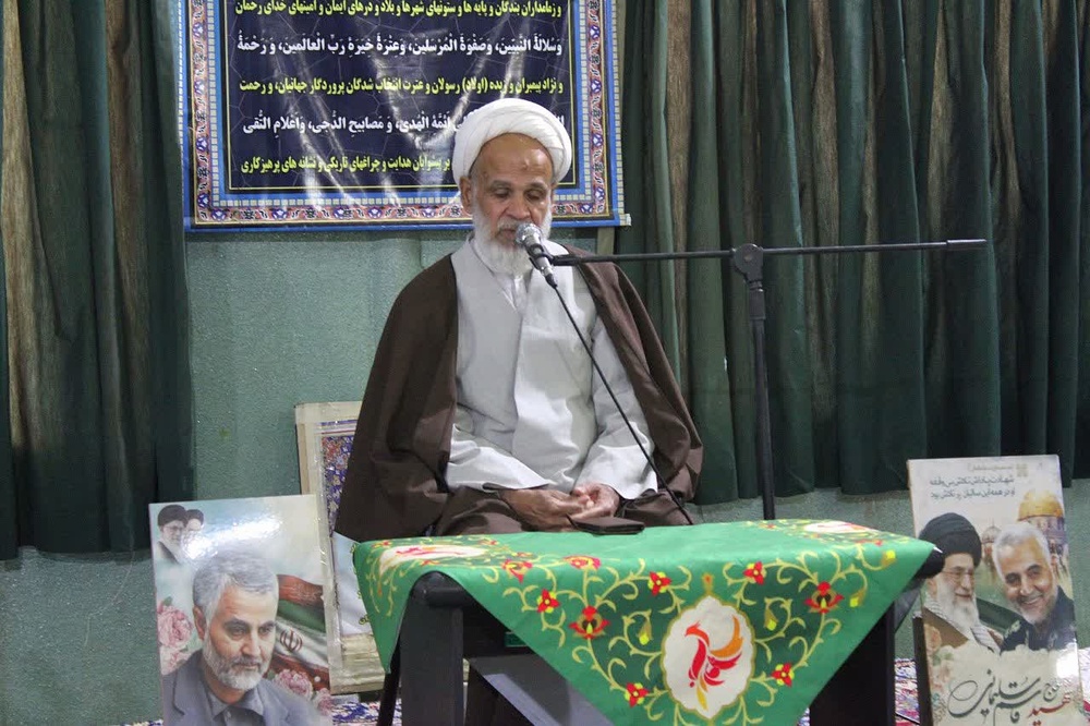 بصیرتبخشی و دشمنشناسی به جامعه کار مبلغین است