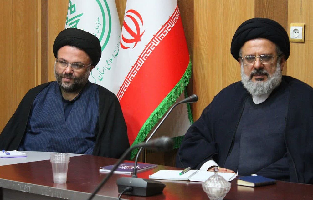 جهانی‌شدن حوزه‌های علمیه با الگوی مکتب سلیمانی/ استان کرمان مرجعیت بین‌المللی در زمینه گفتمان‌سازی مقاومت پیدا کند