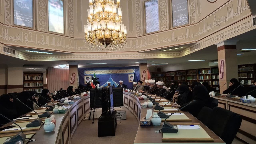 پژوهشها باید به حل مسائل جامعه منجر شود