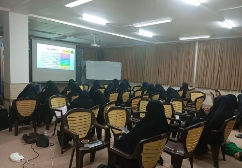 برگزاری رویداد آموزشی هوش مصنوعی ویژه اساتید مدارس علمیه خواهران قم