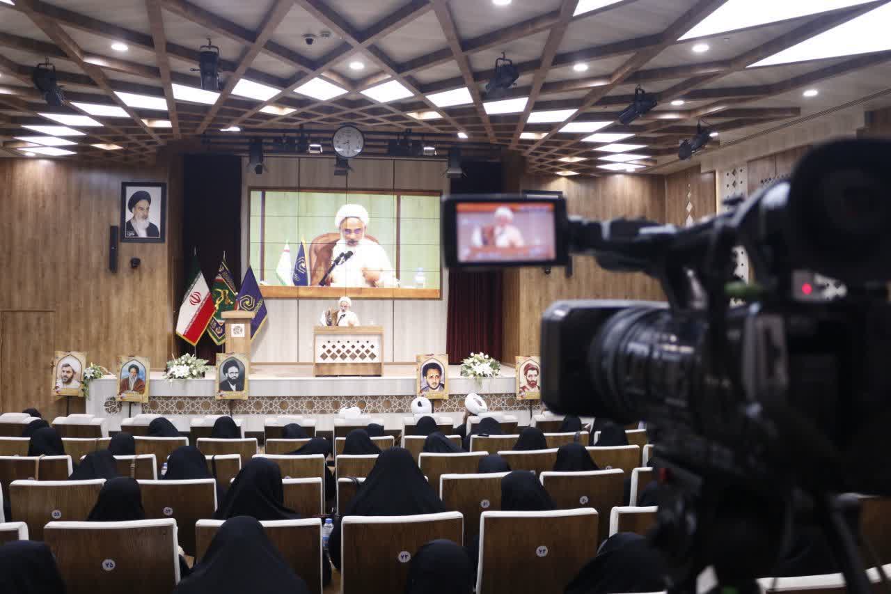 برگزاری اولین دوره توانمندسازی مدیران بسیجی مقطع سطح ۲ حوزههای علمیه خواهران در مشهد