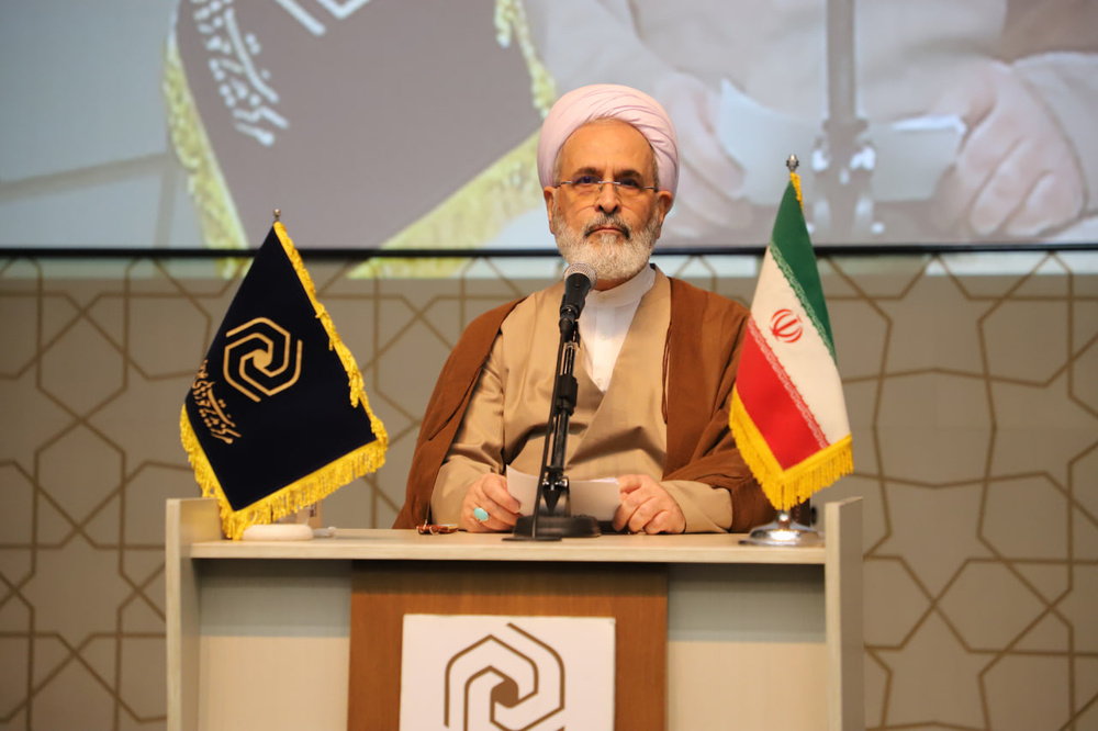 حوزه های خواهران پرچمدار تبیین تمدن اسلامی در برابر گفتمان غرب/ ۱۴ رسالت و مأموریت راهبردی حوزه‌های علمیه خواهران