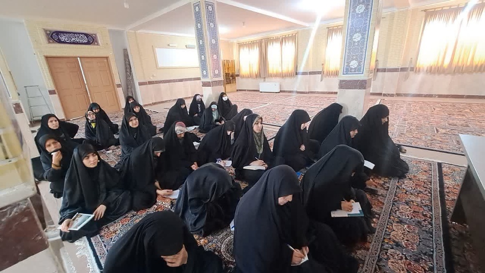 زن، انقلاب و بصیرت