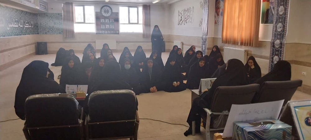 وقار یا تغییر؟ گفتوگوی طلبگی درباره پوشش