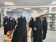 تصاویر/ بازدید علمی طلاب مدرسه علمیه تخصصی فاطمیه کرمان از کتابخانه کرمان